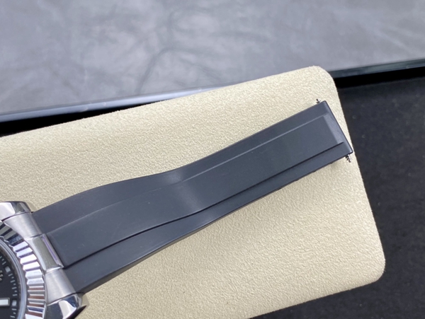 激安ロレックス着用イメージ